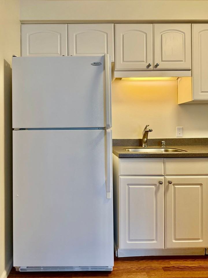 11012 Ne 68th St #510 - Photo 6 of 14