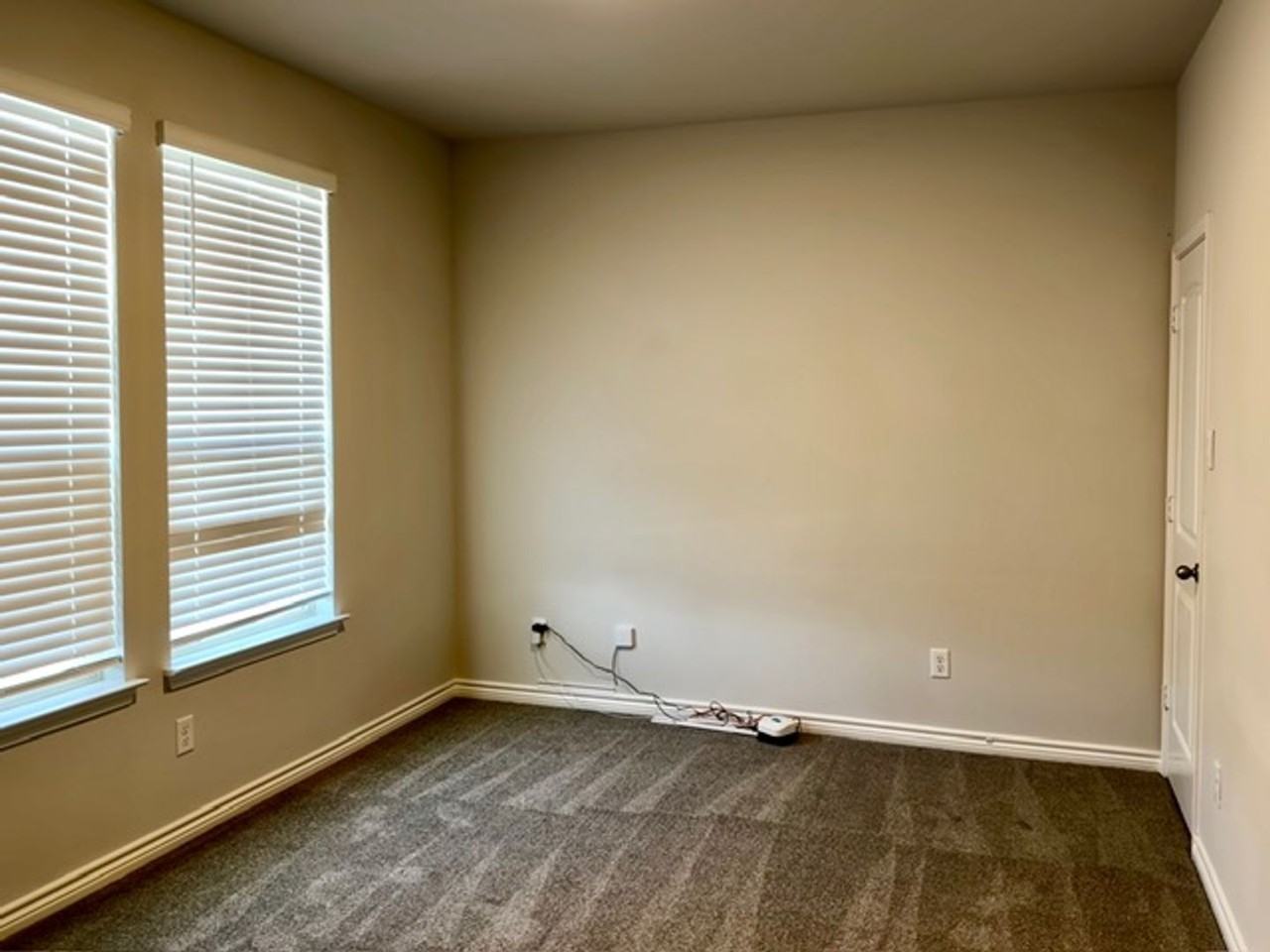 10607 Chesson Flats Dr - Photo 2 of 20