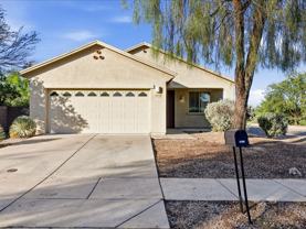 3277 S Lakeside Ridge Loop - Photo 1 of 1