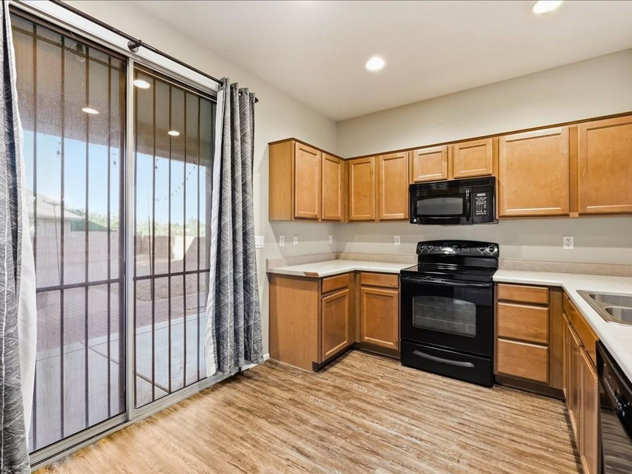 3277 S Lakeside Ridge Loop - Photo 6 of 21