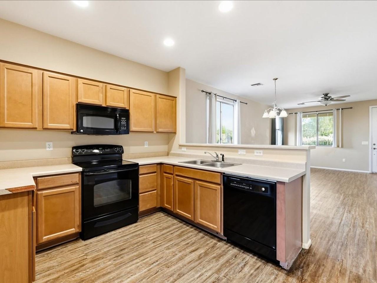 3277 S Lakeside Ridge Loop - Photo 7 of 21