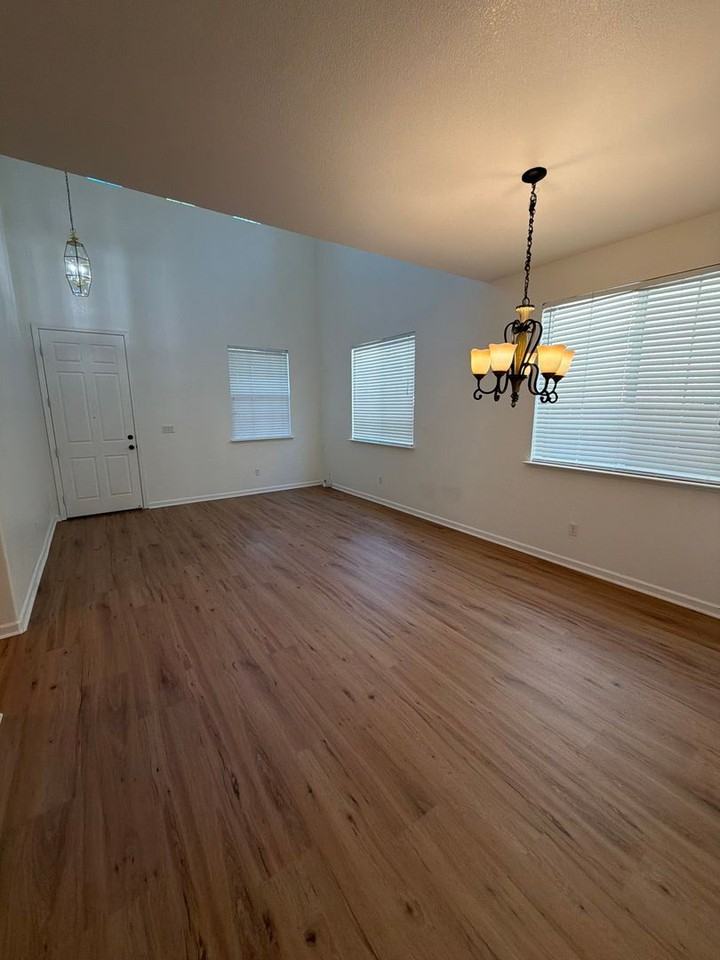 340 Chango Cir - Photo 6 of 24