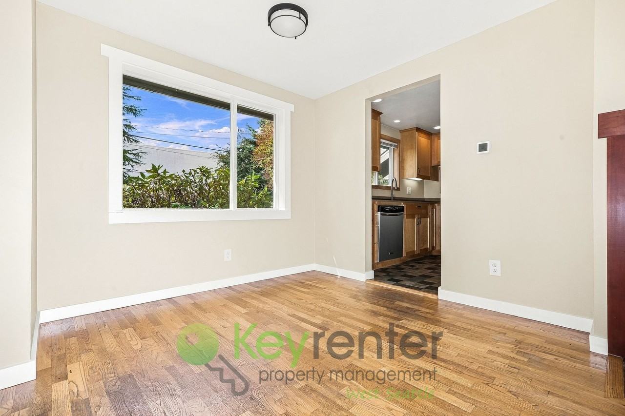 11460 21st Ave Sw - Photo 7 of 26