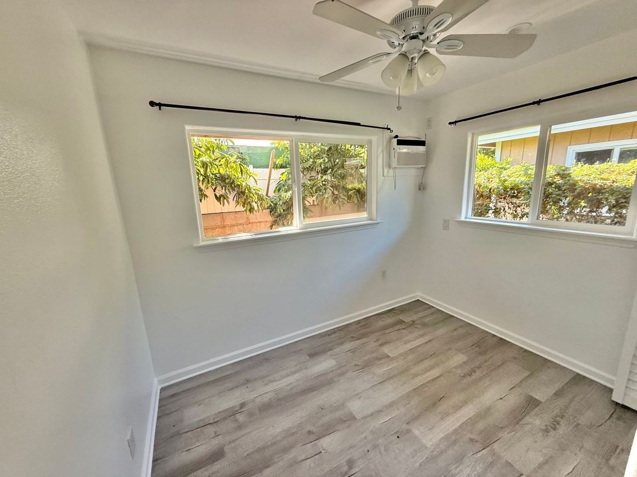 330 S Puunene Ave - Photo 6 of 8