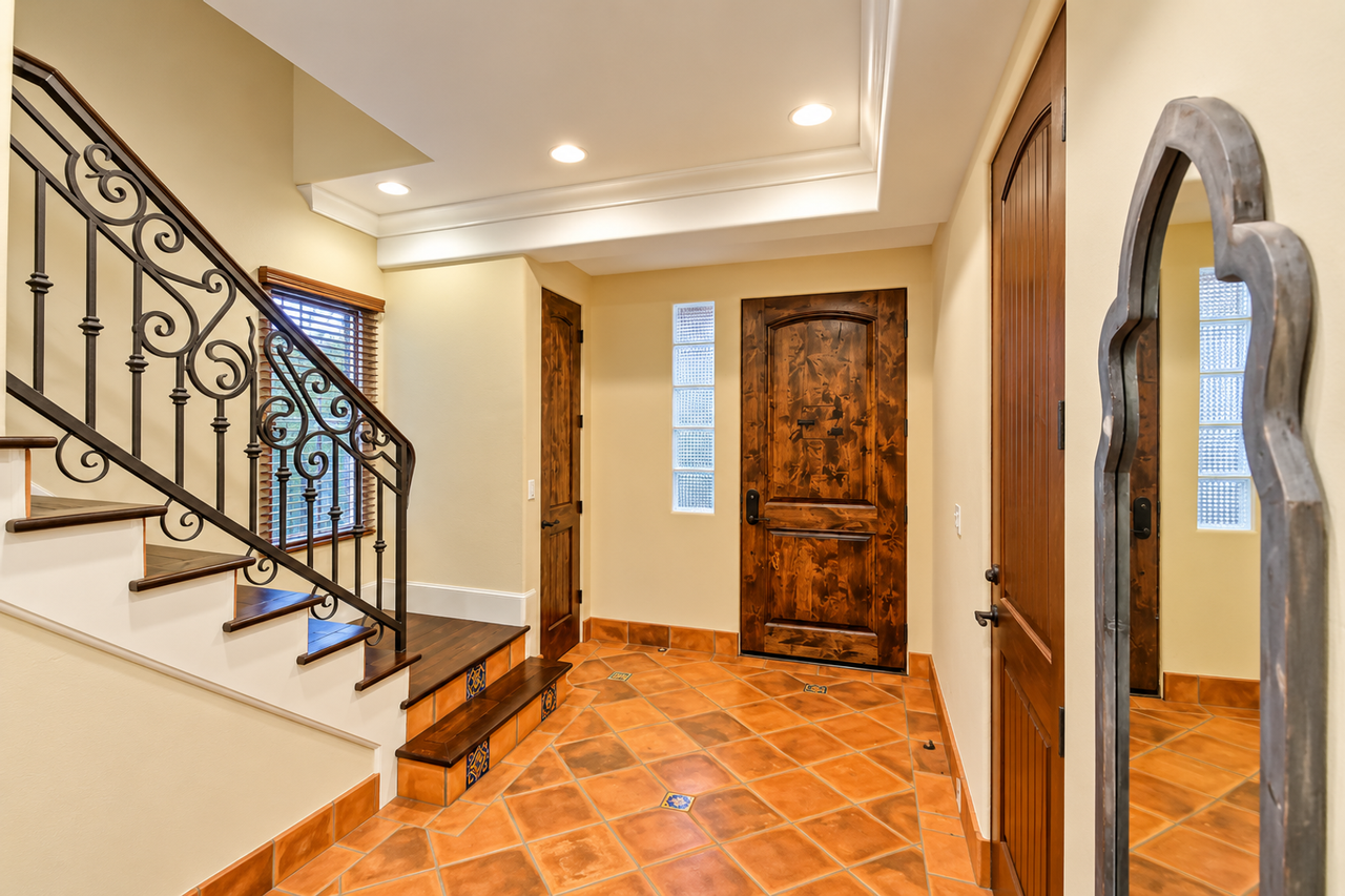 819 N Juanita Ave #B - Photo 7 of 41