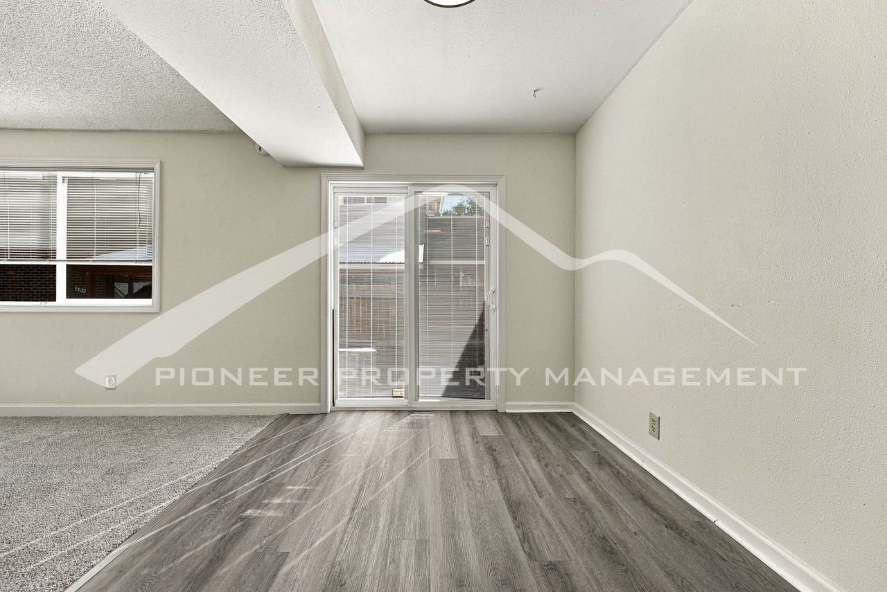 9864 Orangewood Dr - Photo 6 of 18