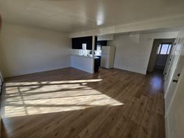featured image of 1385 W 6th St