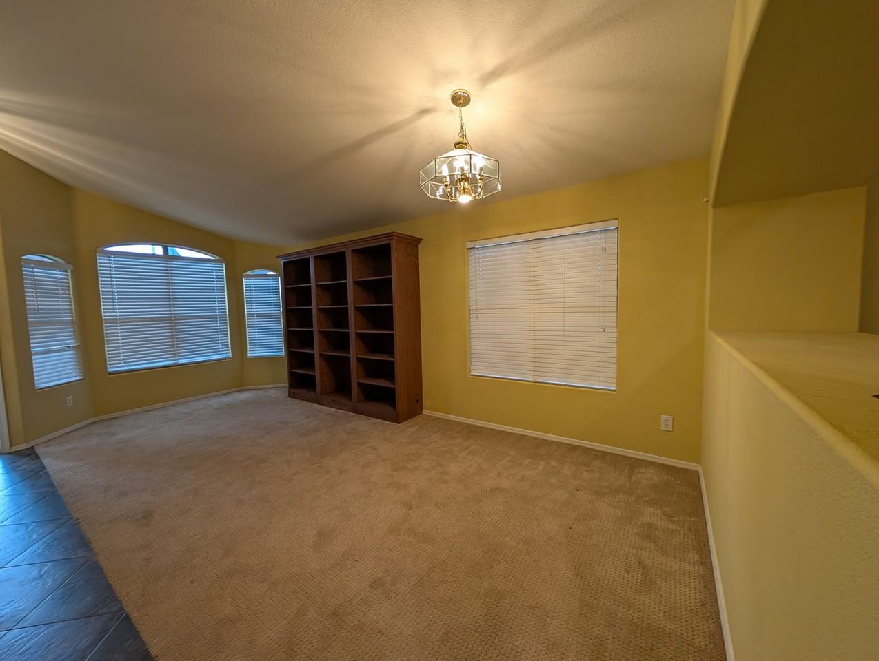 2481 E Fairview St - Photo 6 of 16