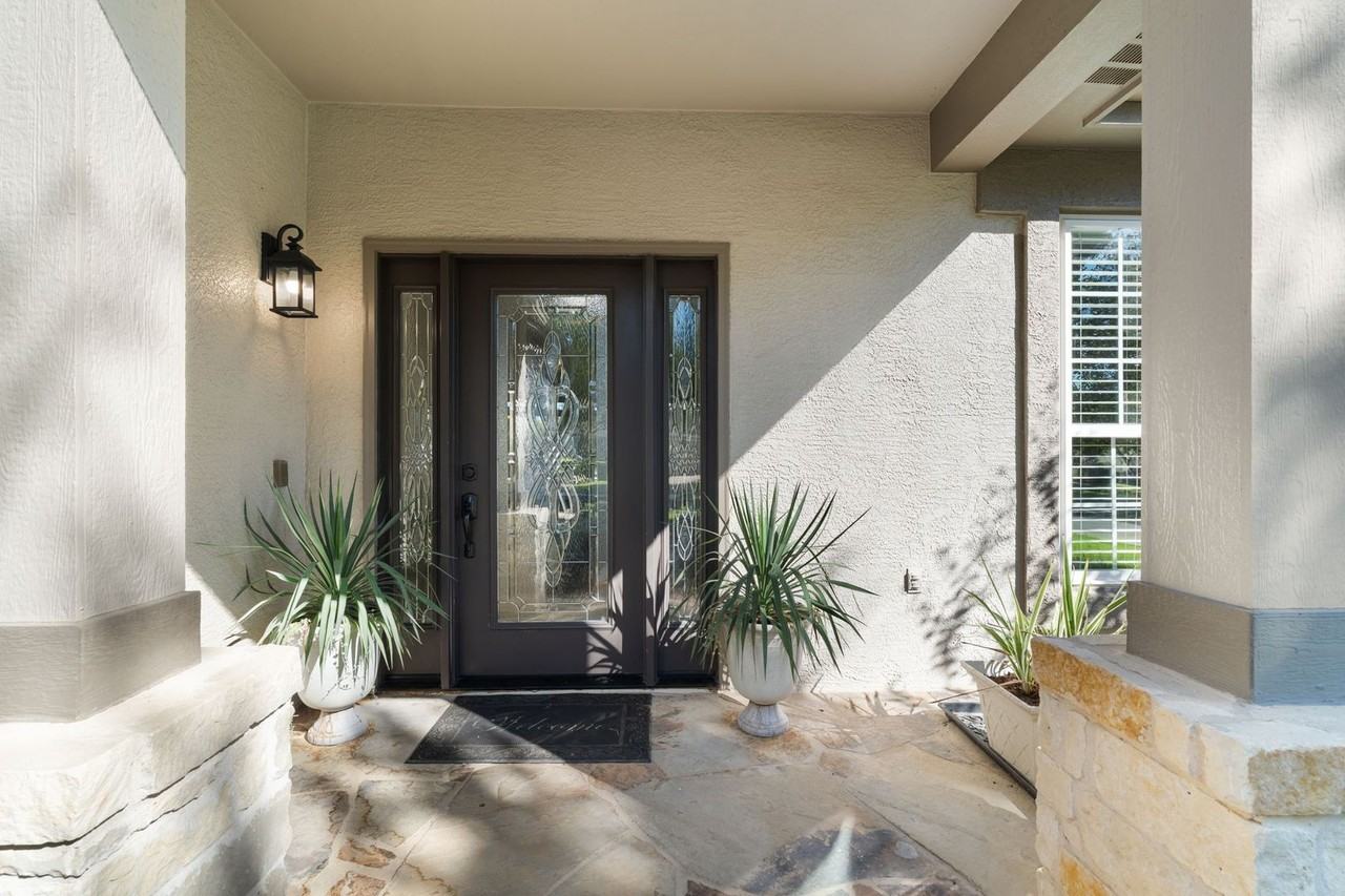 103 Nueces Trl - Photo 6 of 50