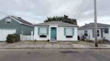 featured image of 310 Avenue K