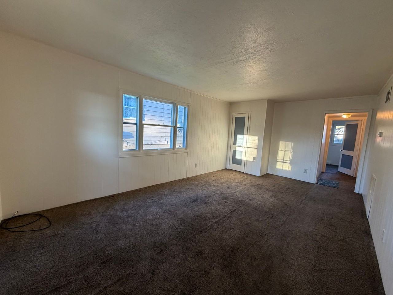 1417 Randolph St - Photo 2 of 14