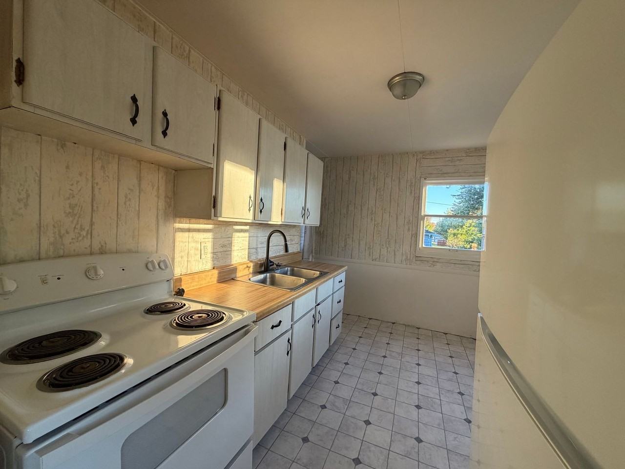 1417 Randolph St - Photo 3 of 14