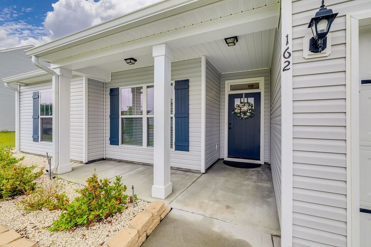 162 Hayden Pl - Photo 5 of 35