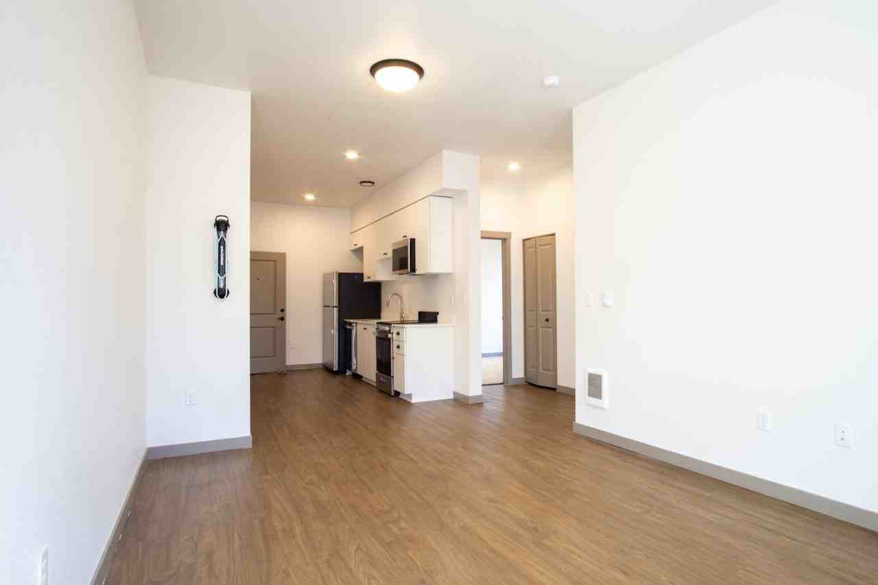 310 - N Willis Blvd - Photo 6 of 34
