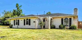 5725 Nw Cedarwood Dr - Photo 1 of 1