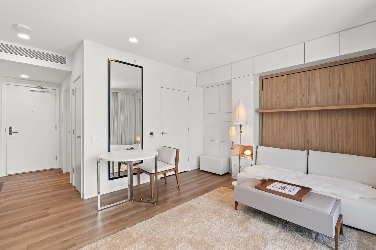 987 Queen St #3116 - Photo 4 of 21