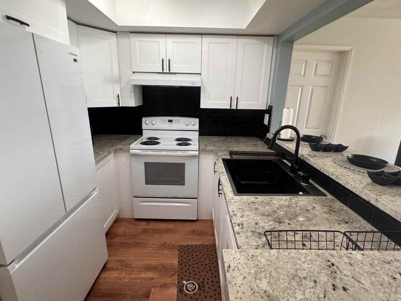 1000 Evergreen Ter #1109 - Photo 2 of 16