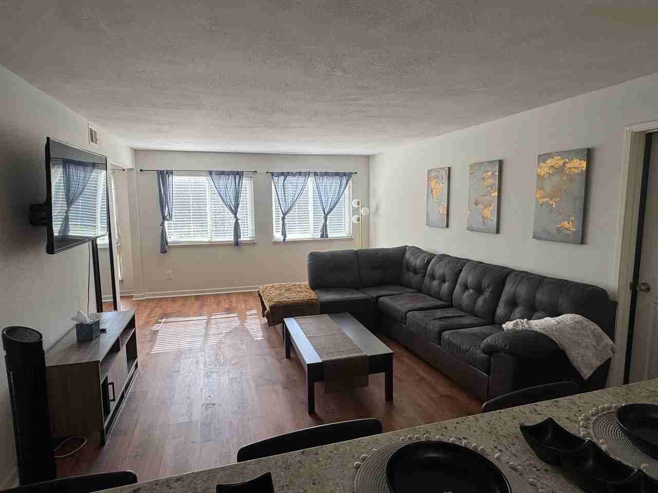 1000 Evergreen Ter #1109 - Photo 5 of 16