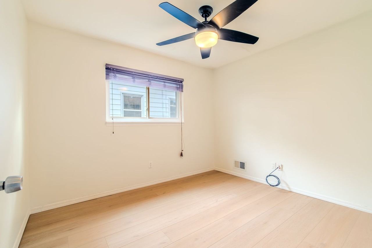 29066 Edward Ave - Photo 6 of 16