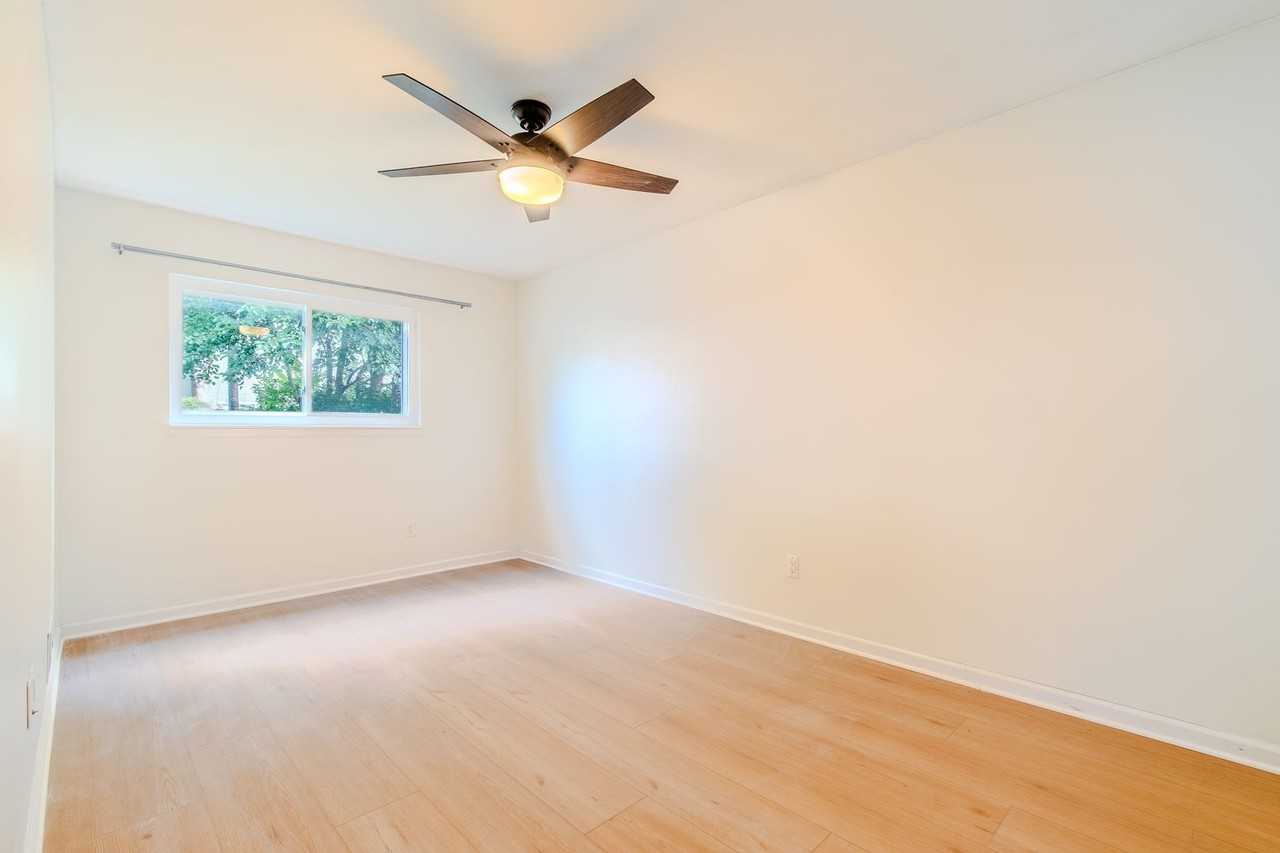 29066 Edward Ave - Photo 7 of 16