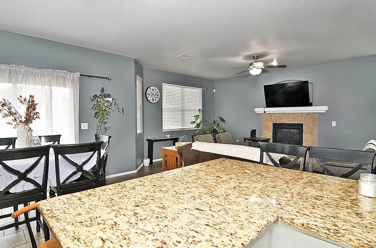 4965 Kenmore Rd - Photo 7 of 18