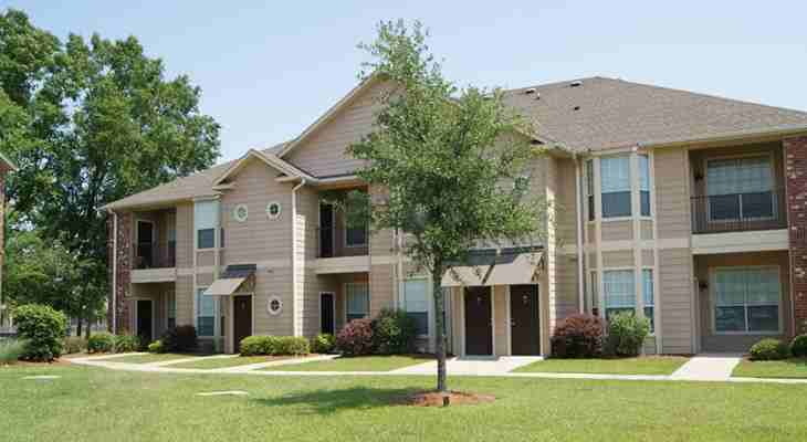 The Highland Club - Photo 2 of 49