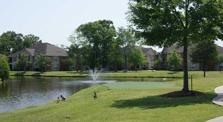 The Highland Club - Photo 3 of 49