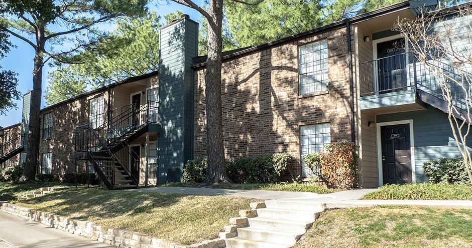 Woodhill Apartments - Photo 3 of 20