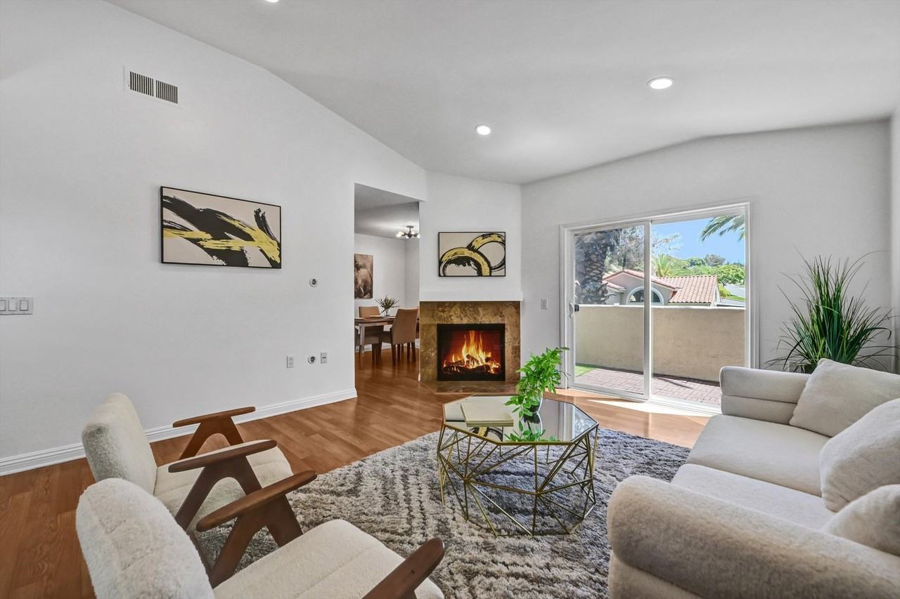 100 Sea Cliff Way #106 - Photo 2 of 40