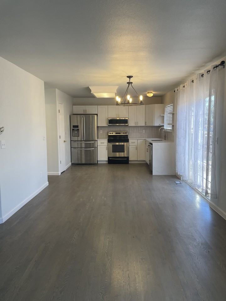 2354 S Zeno St #1 - Photo 4 of 23