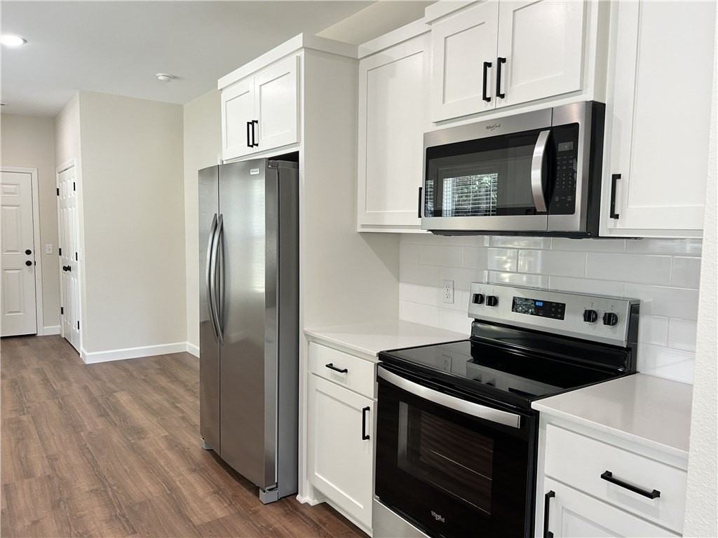 206 W Maple Ave #C - Photo 5 of 17