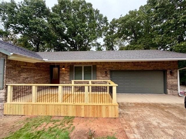 10 Magrath Ln - Photo 2 of 16