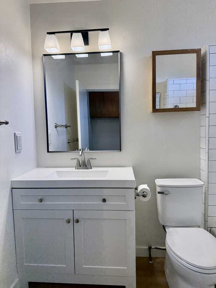 75 First St #1 - Photo 3 of 9