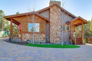 2640 N Eagle View Cir - Photo 1 of 1