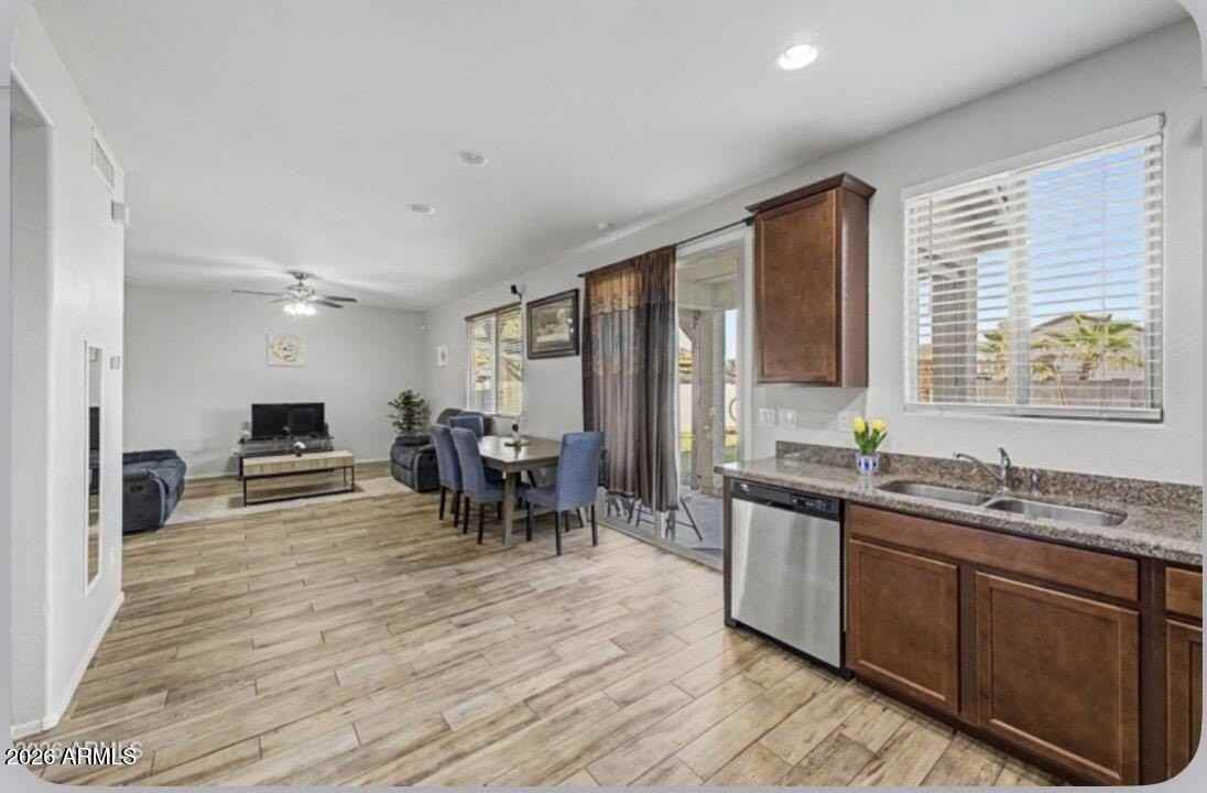 18157 W Carol Ave - Photo 5 of 36