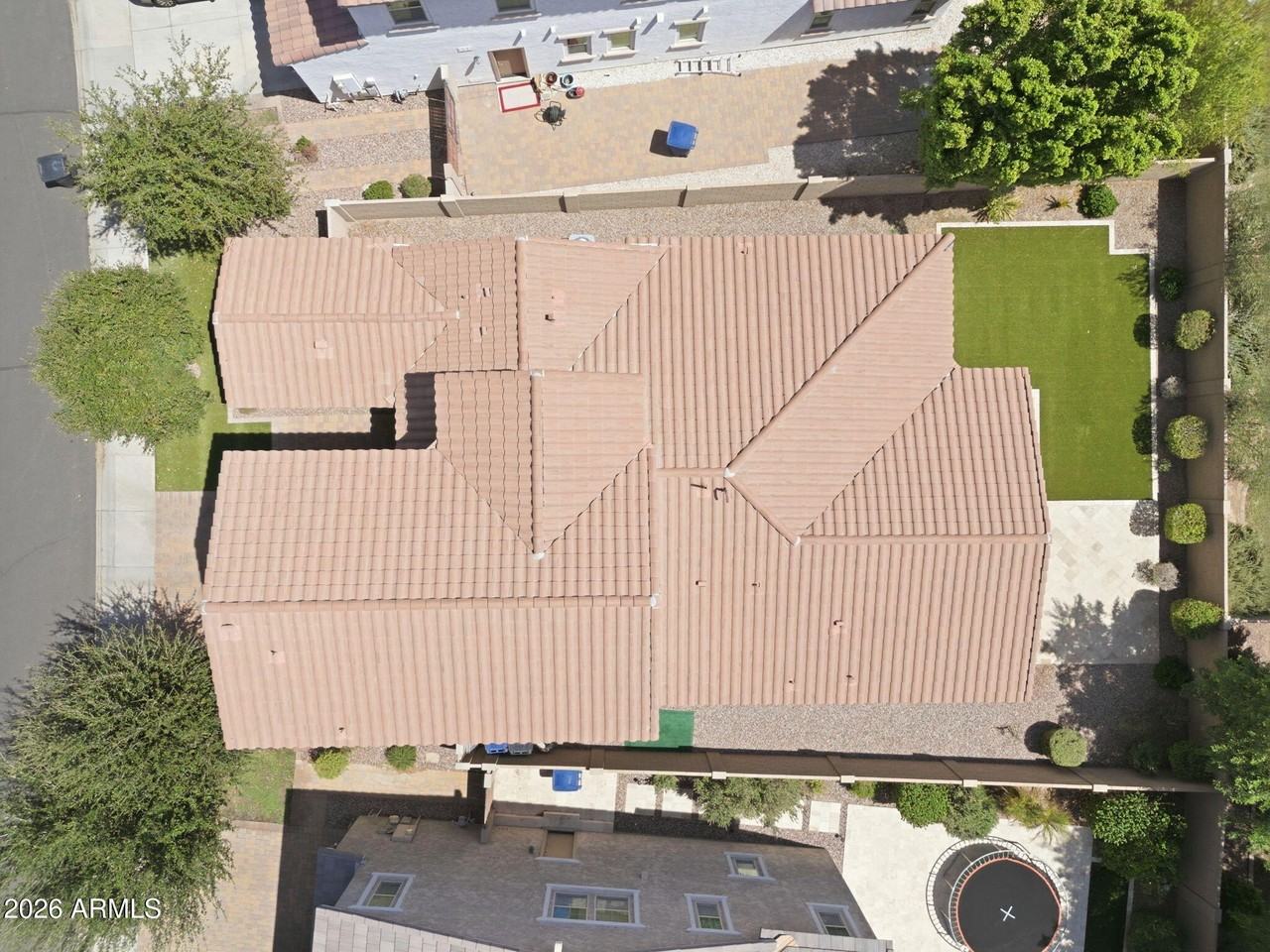 923 W Yellowstone Way - Photo 3 of 15