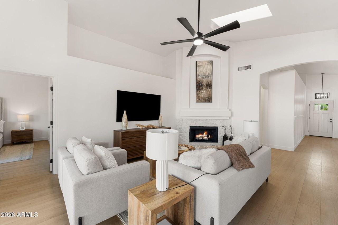 14449 S 44th St - Photo 5 of 46