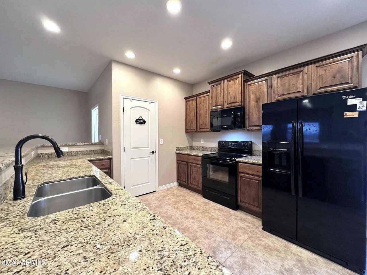 11420 E Wier Ave - Photo 3 of 40