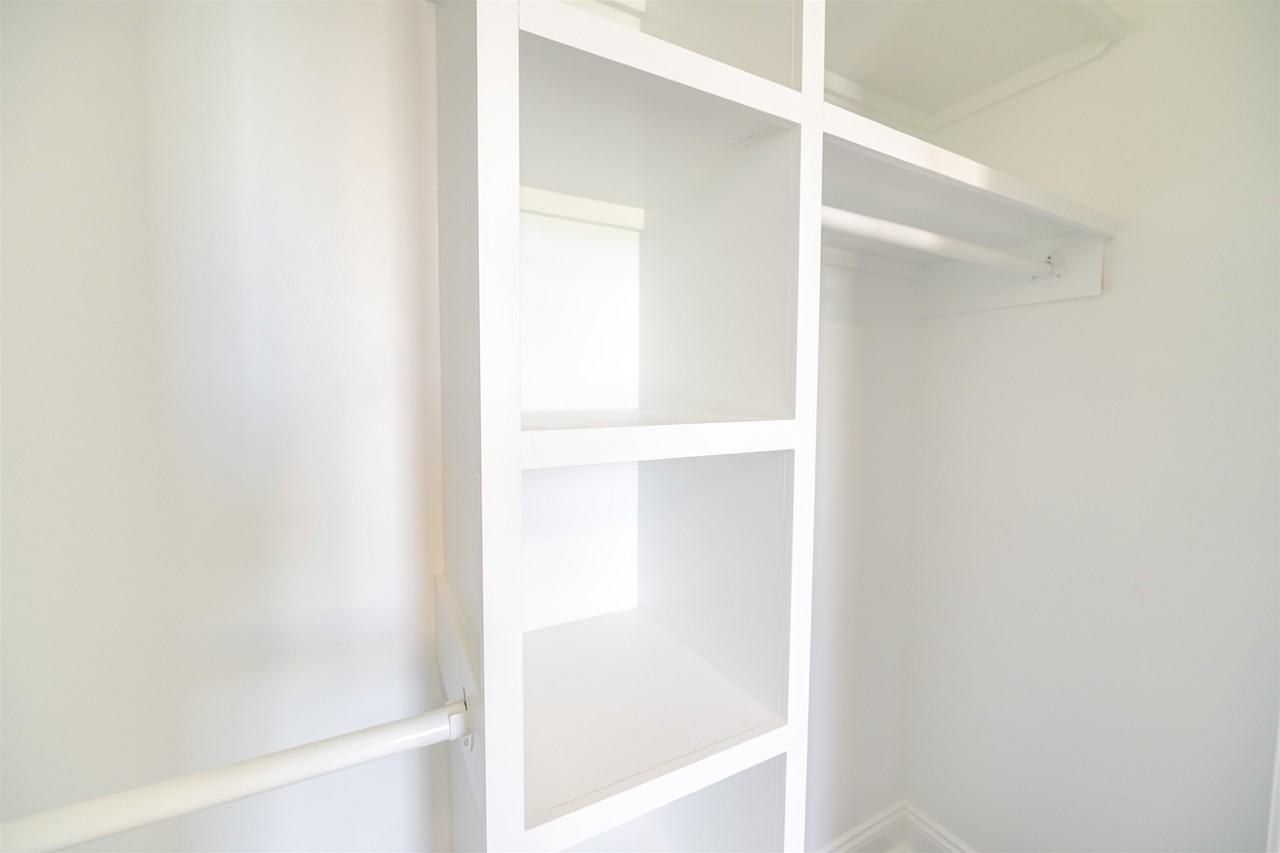 127 Emerson Dr - Photo 3 of 25