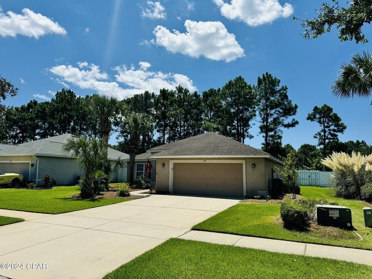 207 Windsor Way - Photo 3 of 47