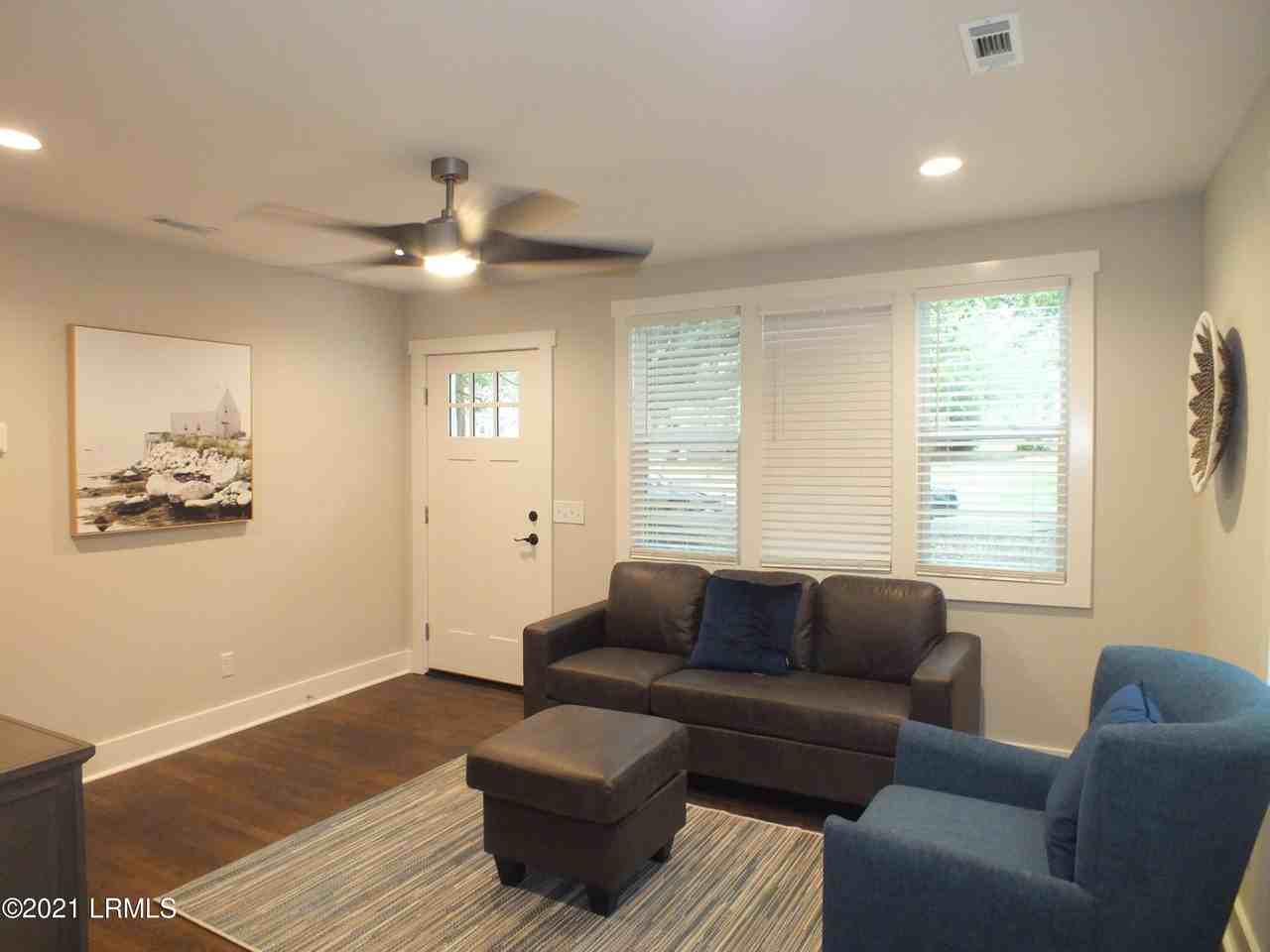 164 James St - Photo 2 of 20