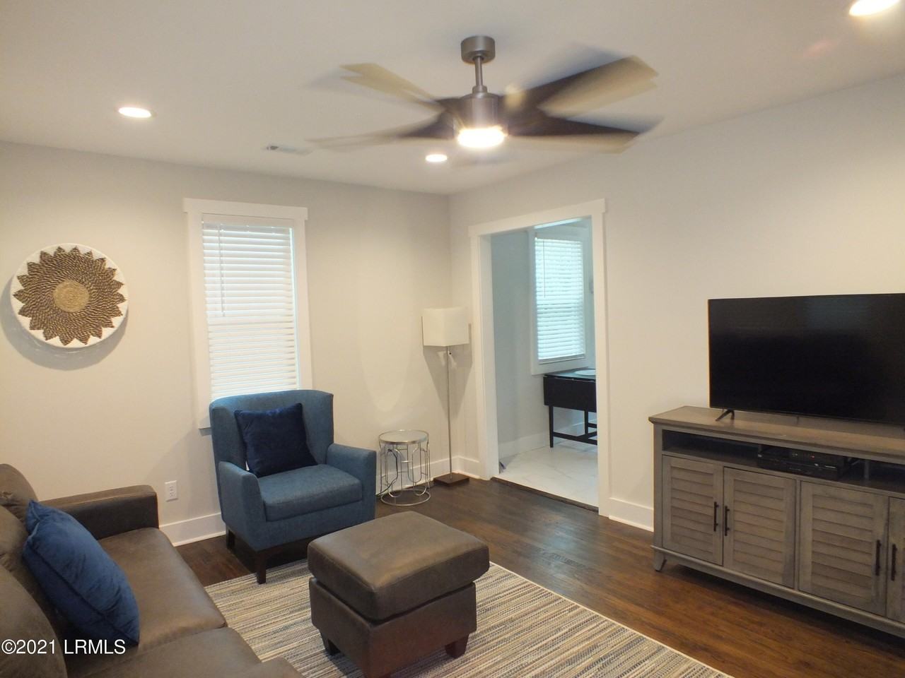 164 James St - Photo 4 of 20