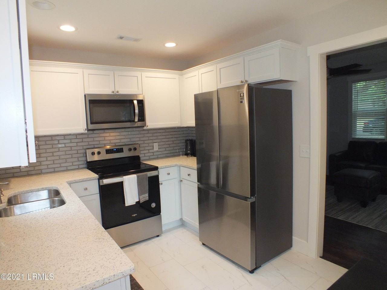 164 James St - Photo 5 of 20