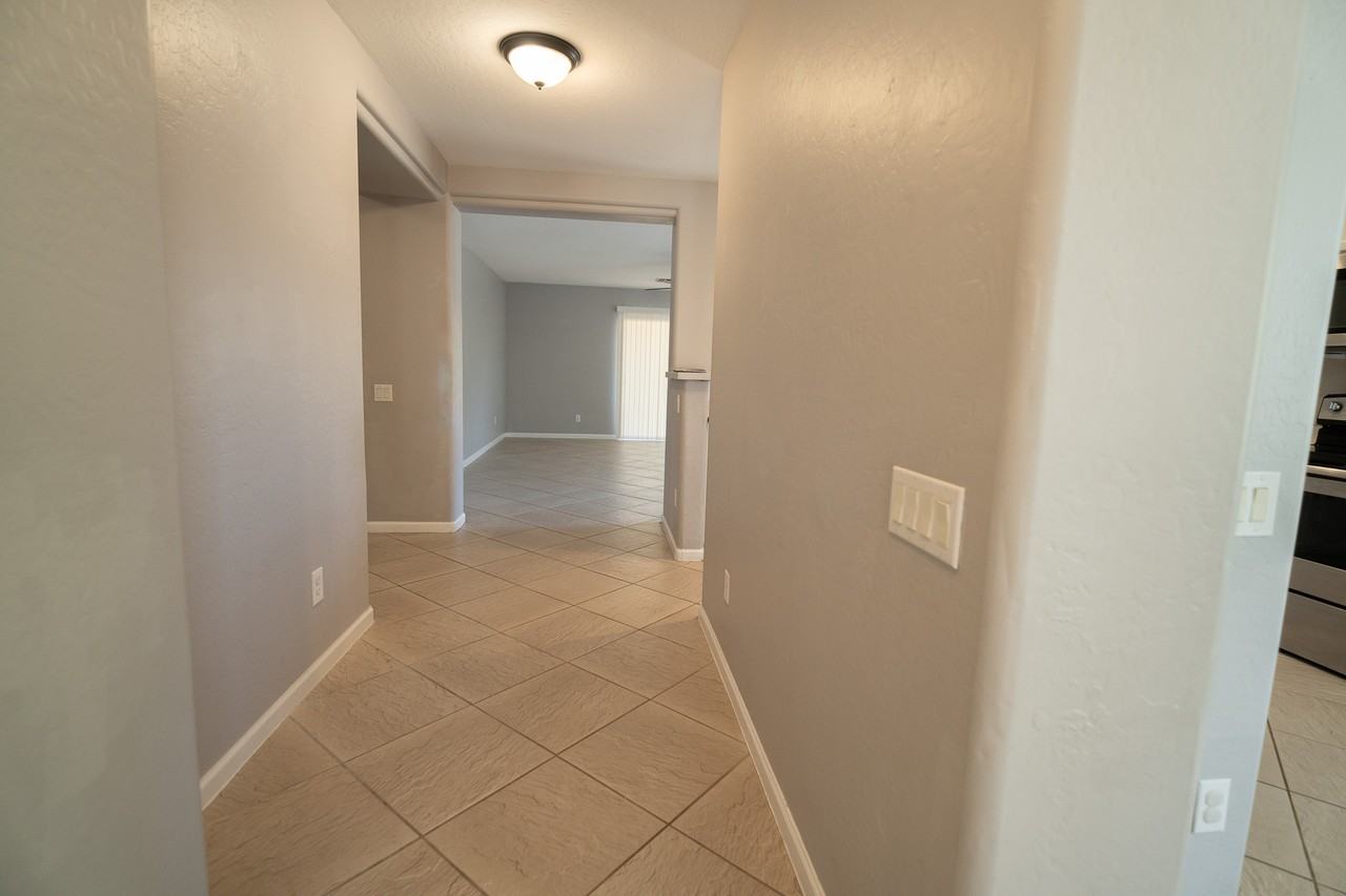 1744 E Maddison Cir #1 - Photo 2 of 16