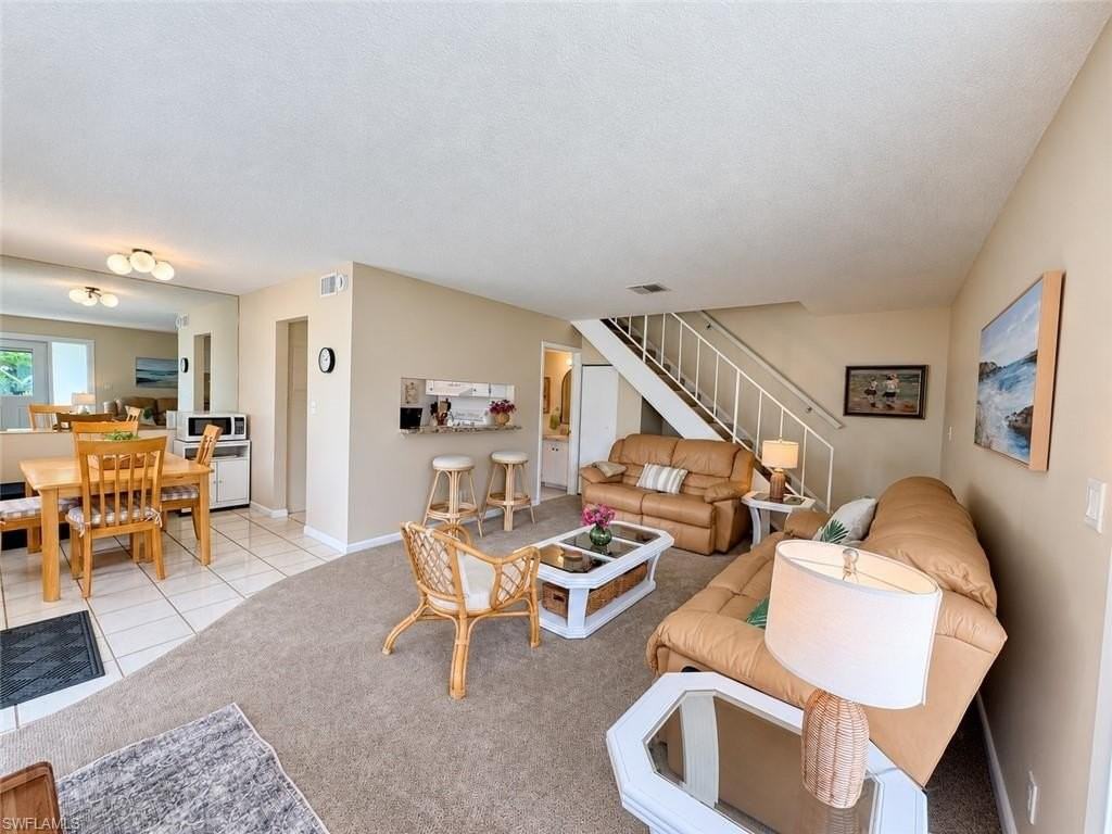 5840 Vancouver Cir Apt 2 - Photo 3 of 11