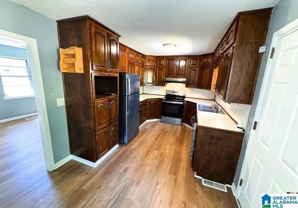 2504 Watson Rd - Photo 4 of 14