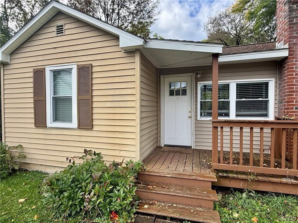 4903 Fayetteville Manlius Rd - Photo 2 of 6