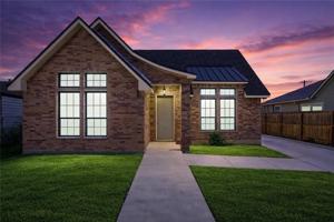 featured image of 530 Cole St