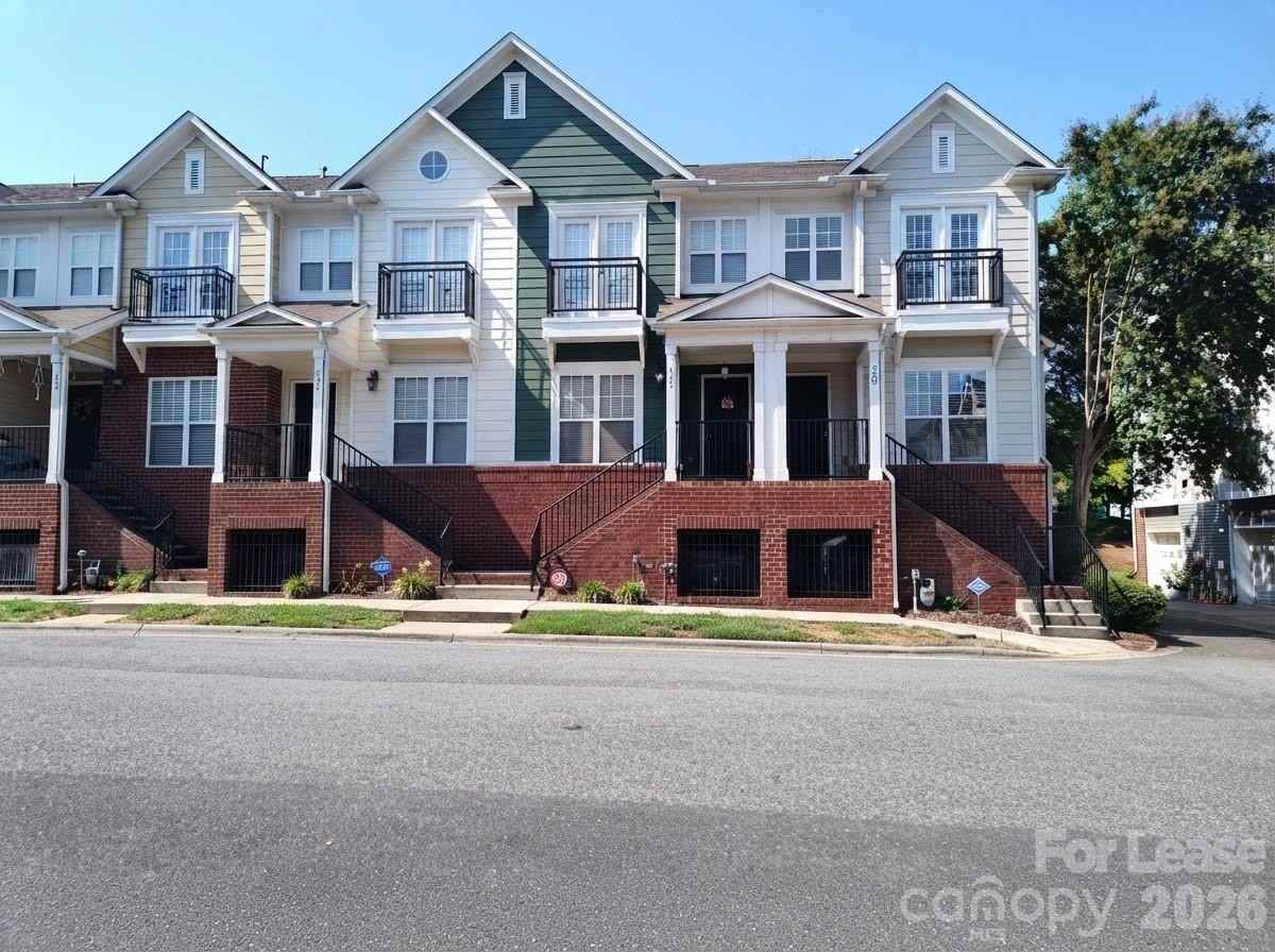 500 Village Park Dr - Photo 2 of 24