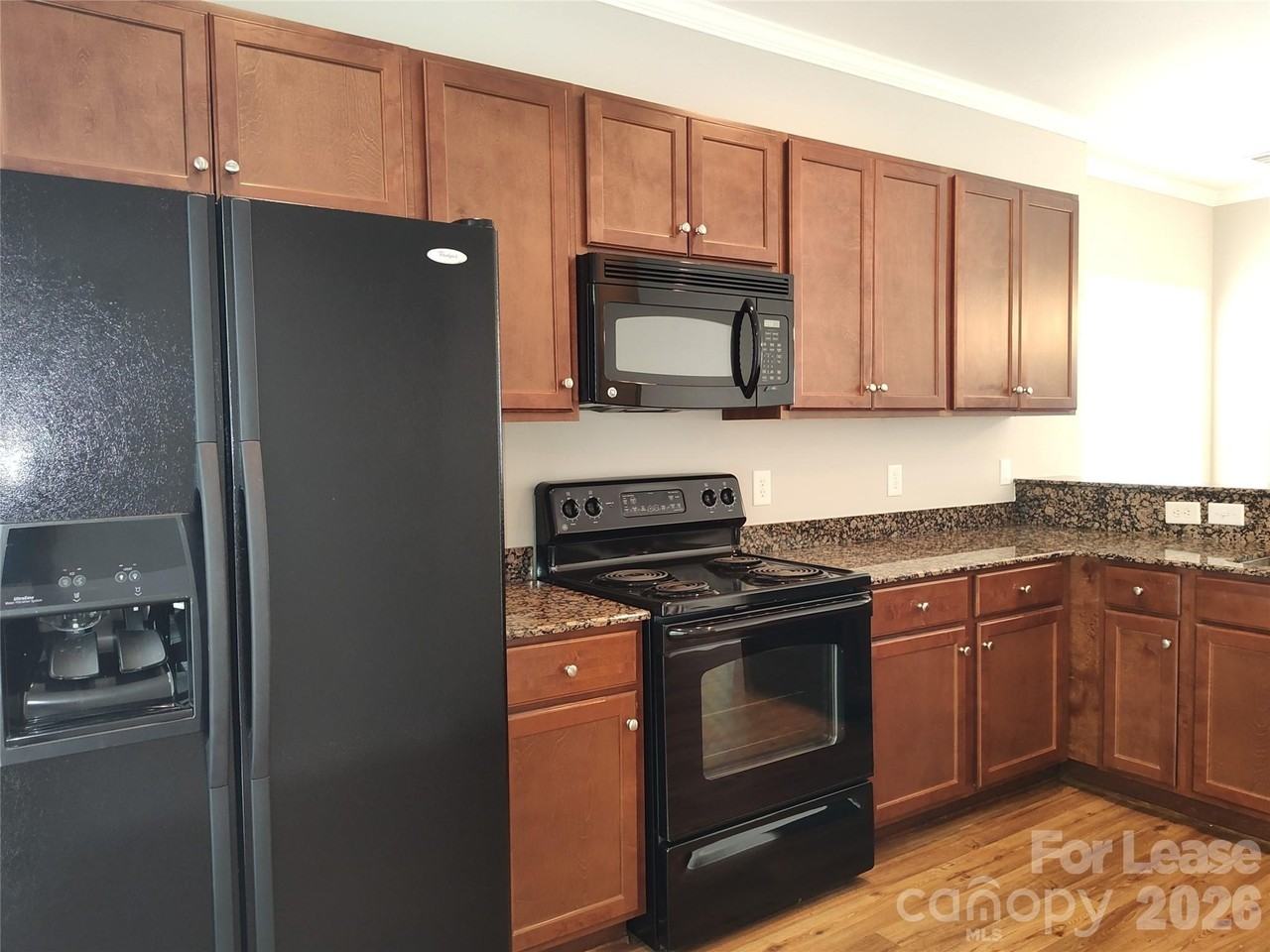 500 Village Park Dr - Photo 4 of 24